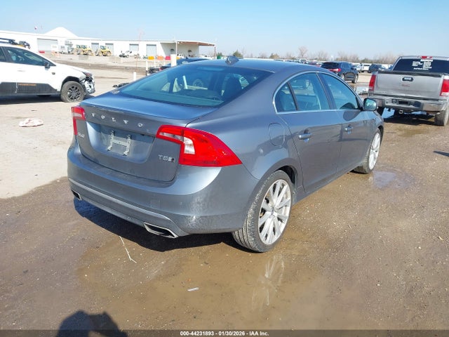 2018 VOLVO S60 INSCRIPTION LYV402TK3JB168956 Photo 3