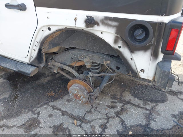 1C4HJWDG2JL919671 Jeep Wrangler Jk Unlimited Sport S 4x4