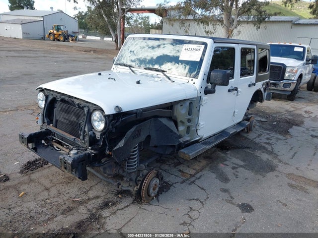 1C4HJWDG2JL919671 Jeep Wrangler Jk Unlimited Sport S 4x4