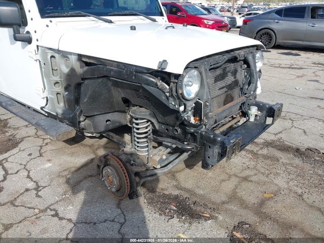 1C4HJWDG2JL919671 Jeep Wrangler Jk Unlimited Sport S 4x4