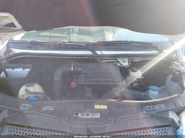 Mercedes-Benz Sprinter 2500 Normal Roof 2016 WD3PE7DD7GP224092 Image 10