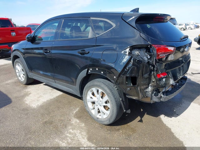 KM8J23A44MU400638 Hyundai TUCSON SE
