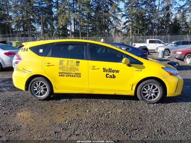 JTDZN3EU3HJ059099 Toyota Prius V Two