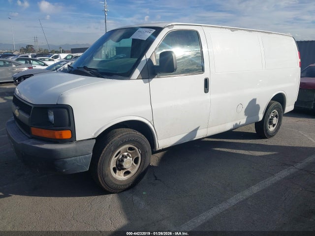 2013 CHEVROLET EXPRESS 2500 1GCWGFBA1D1132683 Photo 1