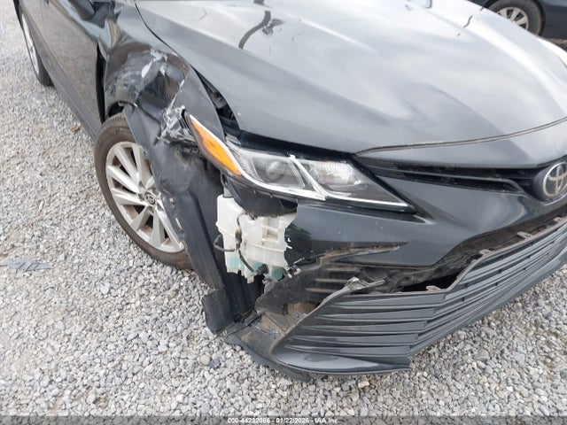 Toyota CAMRY LE 2022 4T1C11AK2NU691270 Image 6
