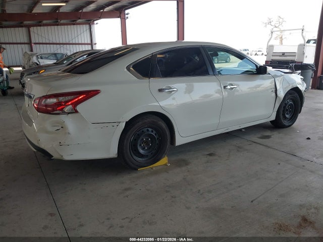 1N4AL3AP5GC230656 Nissan Altima 2.5/2.5 S/2.5 Sl/2.5 Sr/2.5 Sv