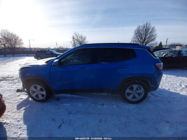 2020 Jeep Compass Latitude Fwd მანქანა იყიდება აუქციონზე, vin: 3C4NJCBB0LT253166, აუქციონის ნომერი: 44232129