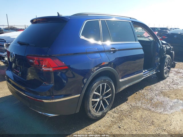 2021 VOLKSWAGEN TIGUAN 3VV3B7AX5MM099673 Photo 3