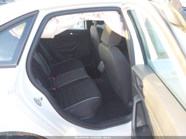 44232138 :رقم المزاد ، 3VWBM7BUXRM036999 vin ، 2024 Volkswagen Jetta 1.5t Sport مزاد بيع