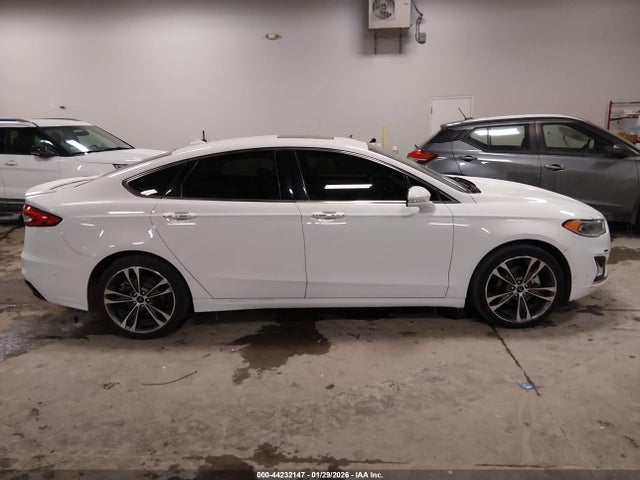 3FA6P0D95KR207684 Ford Fusion Titanium