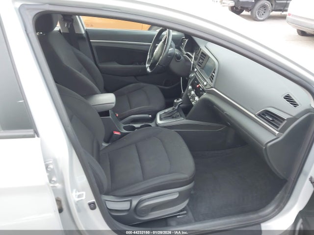 5NPD84LF0KH437245 Hyundai Elantra Value Edition