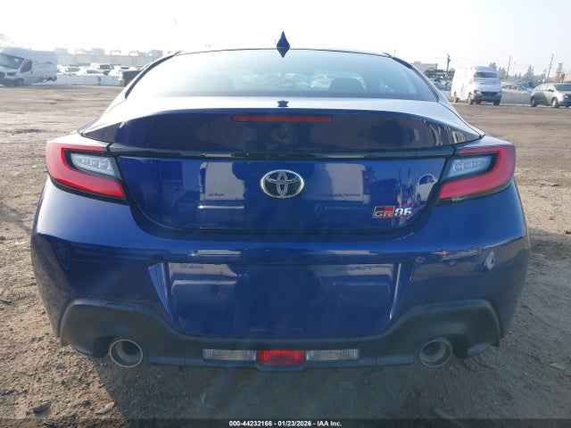 Toyota GR86 2025 JF1ZNBB12S9760199 Image 16
