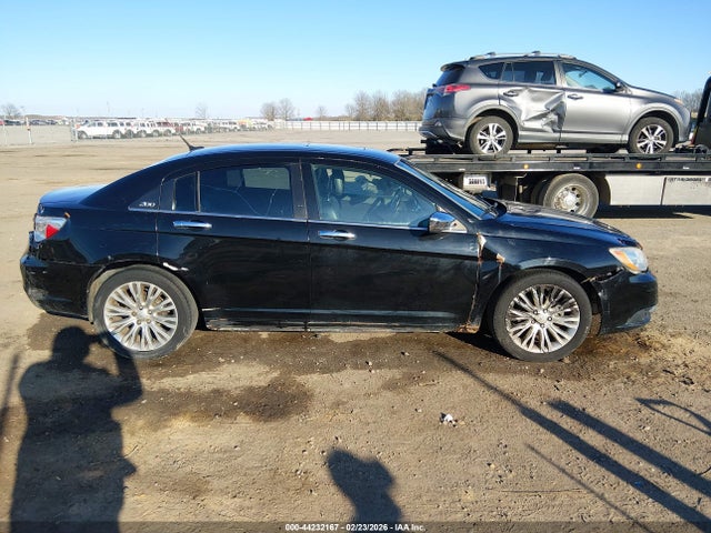 44232167 :رقم المزاد ، 1C3CCBCB7CN267838 vin ، 2012 Chrysler 200 Limited مزاد بيع