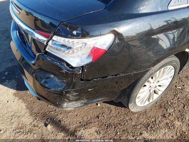 44232167 :رقم المزاد ، 1C3CCBCB7CN267838 vin ، 2012 Chrysler 200 Limited مزاد بيع