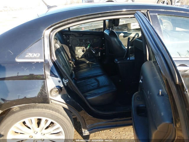 44232167 :رقم المزاد ، 1C3CCBCB7CN267838 vin ، 2012 Chrysler 200 Limited مزاد بيع