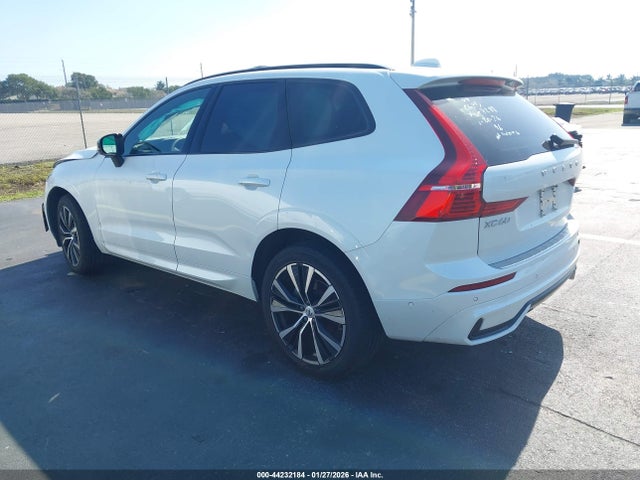 2025 VOLVO XC60 YV4M12RC1S1097288 Photo 2