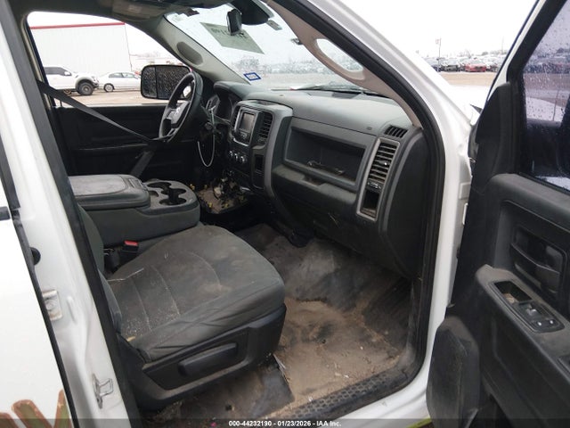 Продаж на аукціоні авто 2014 Ram 2500 Tradesman, vin: 3C6UR4HL5EG318235, номер лоту: 44232190
