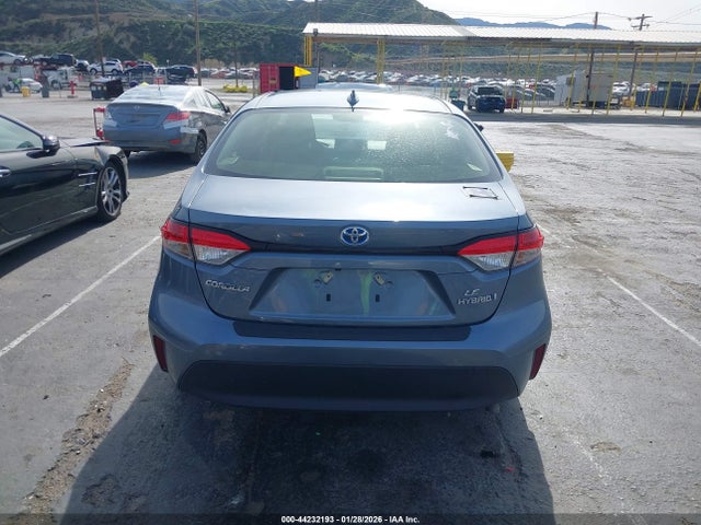 Toyota Corolla Hybrid Le 2024 JTDBCMFE6R3064503 Image 17