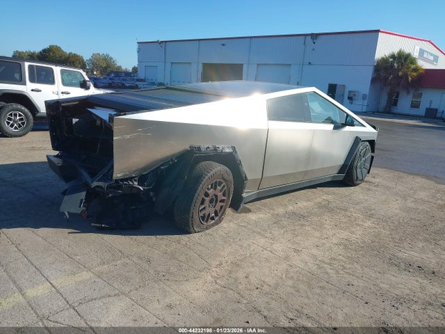 Aukcja sprzedaży 2024 Tesla Cybertruck, vin: 7G2CEHEDXRA035498, numer aukcji: 44232198