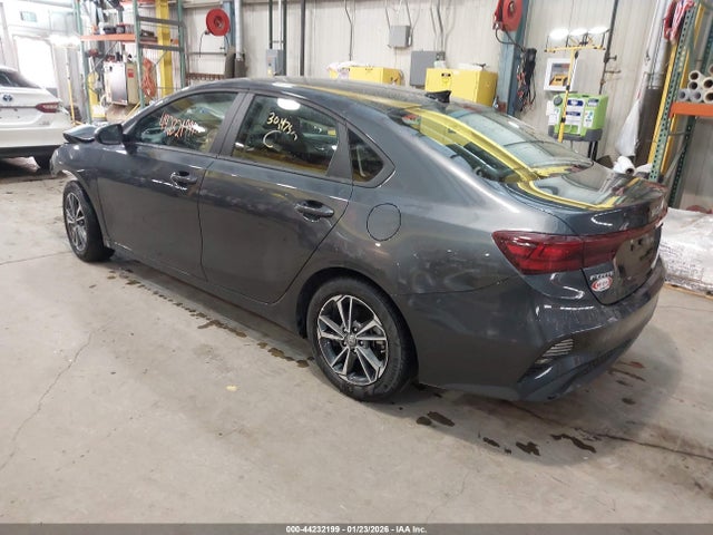 3KPF24AD0RE761211 KIA Forte Lxs