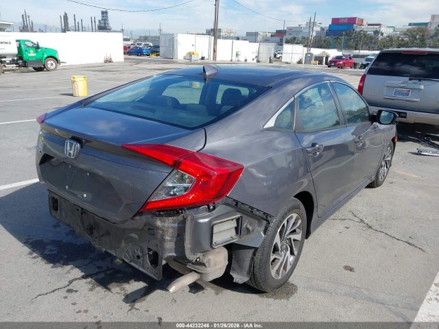 Honda CIVIC EX 2017 2HGFC2F74HH558850 Image 4