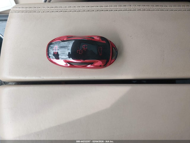 Продаж на аукціоні авто 2013 Tesla Model S Performance, vin: 5YJSA1DP2DFP15811, номер лоту: 44232257