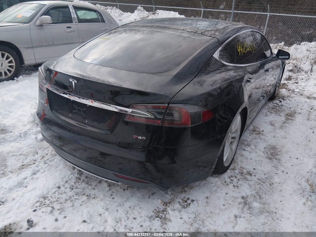Продаж на аукціоні авто 2013 Tesla Model S Performance, vin: 5YJSA1DP2DFP15811, номер лоту: 44232257