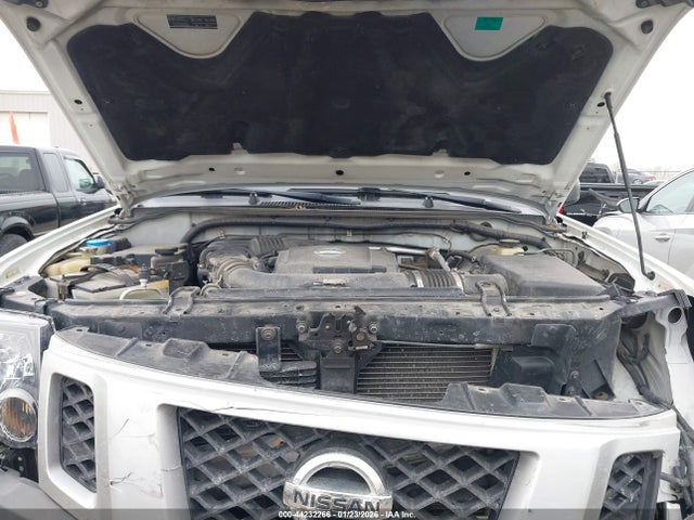 5N1AN0NW0FN653986 Nissan Xterra S