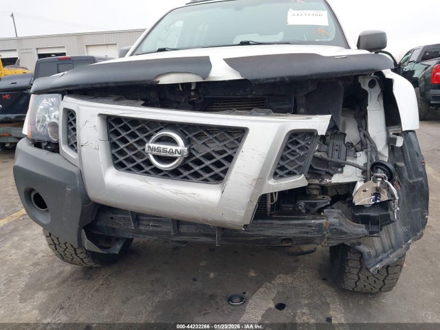 5N1AN0NW0FN653986 Nissan Xterra S