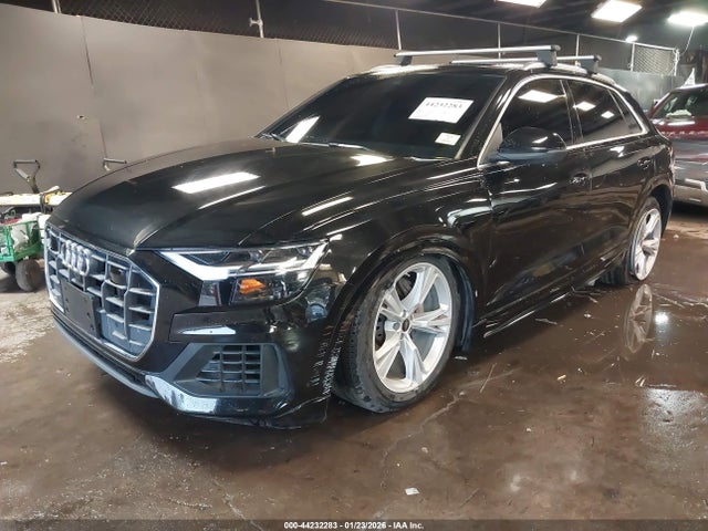 2022 AUDI Q8 WA1BVBF1XND023706 Photo 1
