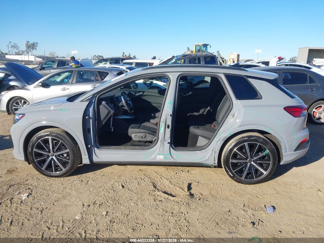WA1B5BFZ1SP056576 Audi Q4 E-tron Premium 45 Quattro