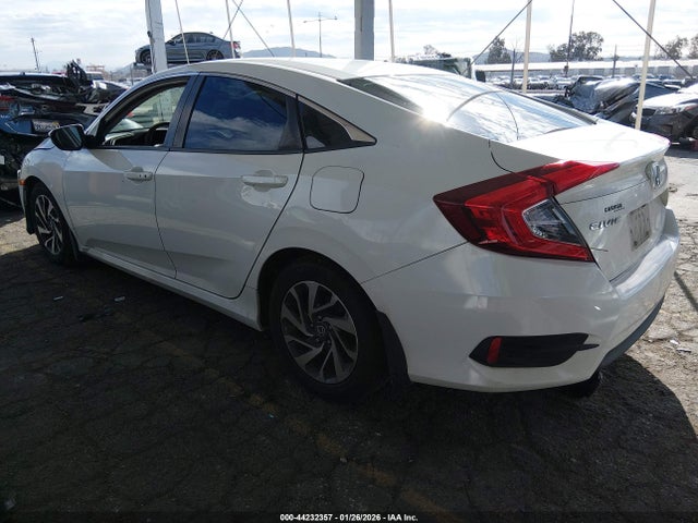 Honda CIVIC EX 2016 2HGFC2F73GH569921 Image 3