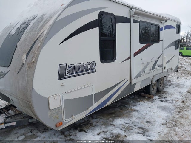Lance Camper 2185 2016 56YTT2129GL317588 Image 4