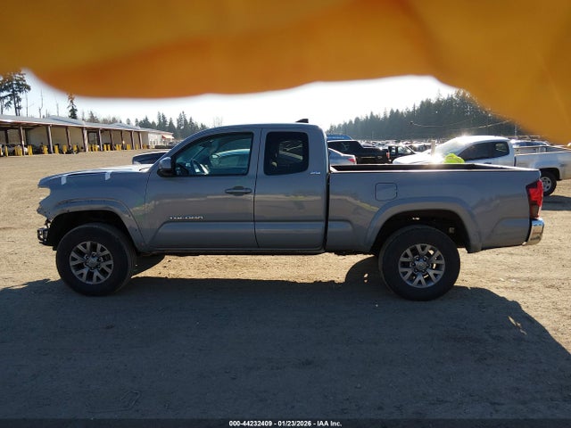 5TFRZ5CN2KX085600 Toyota Tacoma Sr5 V6