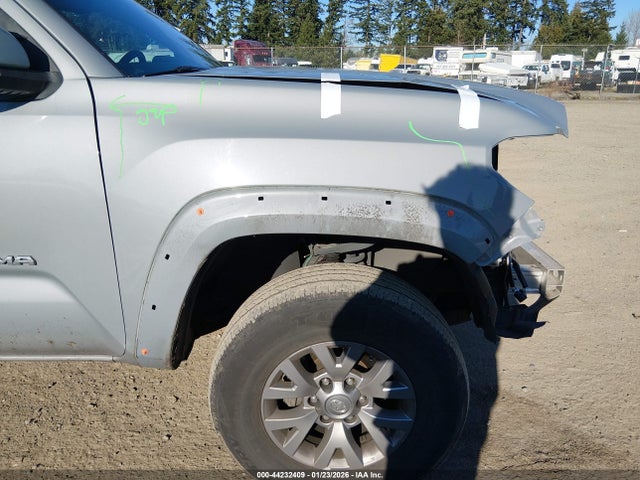 5TFRZ5CN2KX085600 Toyota Tacoma Sr5 V6