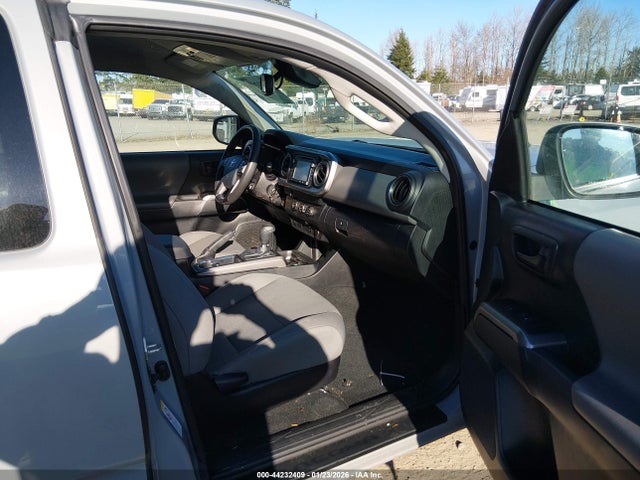 5TFRZ5CN2KX085600 Toyota Tacoma Sr5 V6