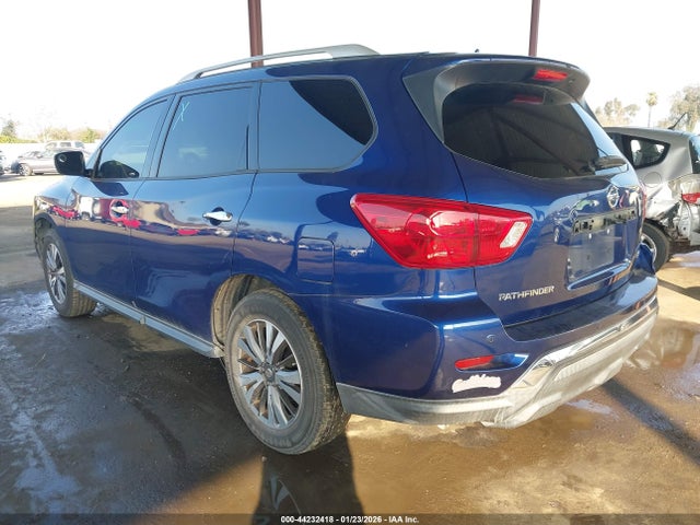 5N1DR2MN9JC605722 Nissan Pathfinder Sv