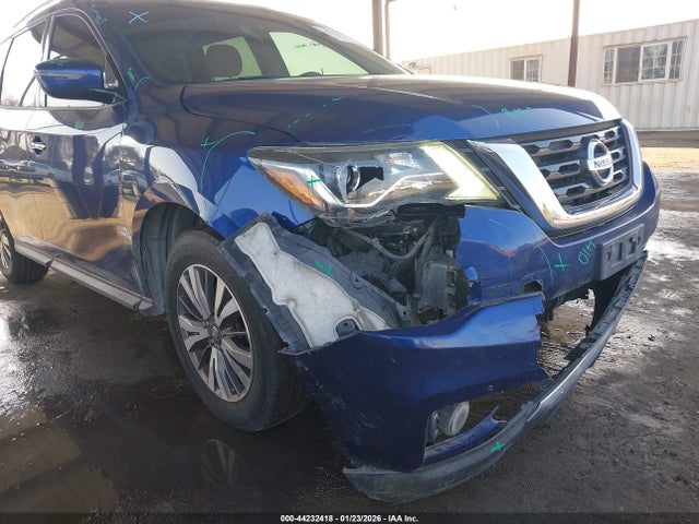 5N1DR2MN9JC605722 Nissan Pathfinder Sv