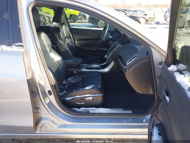 2017 ACURA TLX 19UUB2F71HA003279 Photo 4