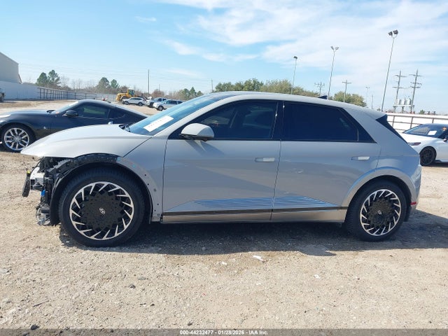 Продаж на аукціоні авто 2022 Hyundai Ioniq 5 Limited, vin: KM8KRDAF3NU100730, номер лоту: 44232477