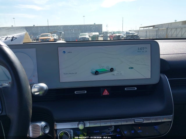 Продаж на аукціоні авто 2022 Hyundai Ioniq 5 Limited, vin: KM8KRDAF3NU100730, номер лоту: 44232477