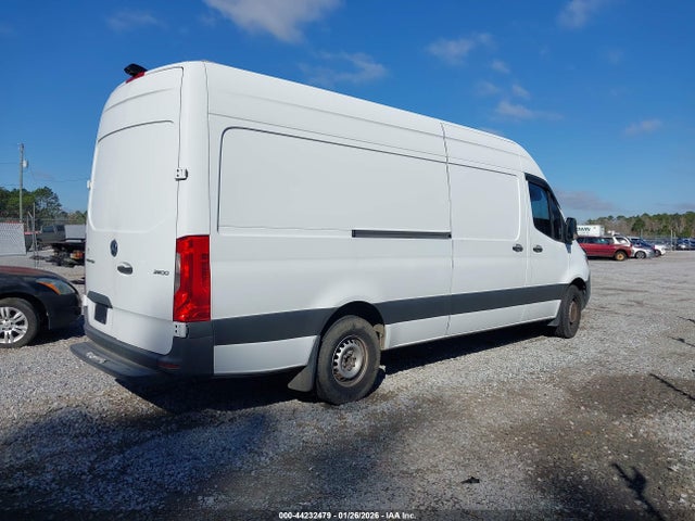 WD4PF1CD3KT002205 Mercedes-Benz Sprinter 2500 High Roof V6