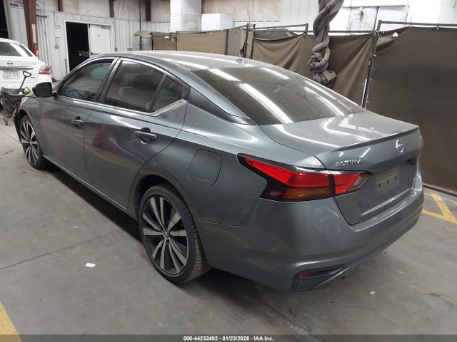 1N4BL4CW8MN311553 Nissan Altima Sr Intelligent Awd