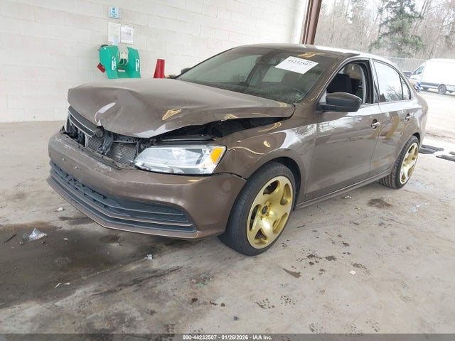 3VW1K7AJ9FM426495 Volkswagen Jetta 2.0l S