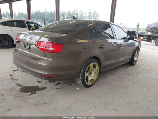3VW1K7AJ9FM426495 Volkswagen Jetta 2.0l S