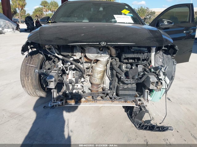 2021 MERCEDES-BENZ AMG A 35 W1K3G5BB2MJ296827 Photo 5