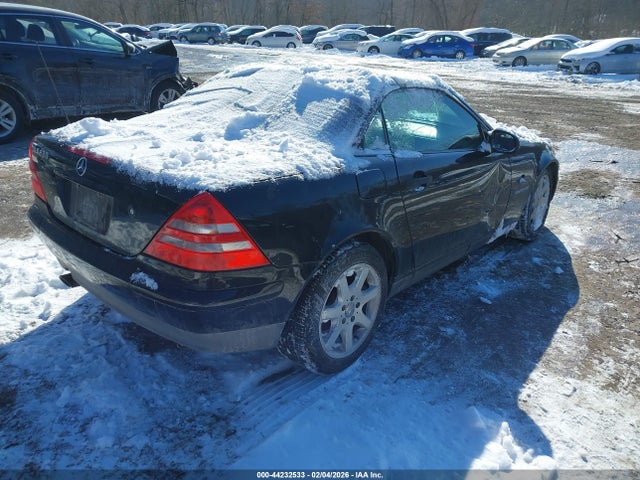 1999 MERCEDES-BENZ SLK 230 WDBKK47F1XF096778 Photo 3