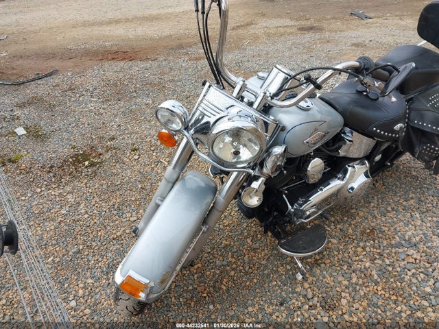 2011 HARLEY-DAVIDSON FLSTC 1HD1BW514BB023063 Photo 4