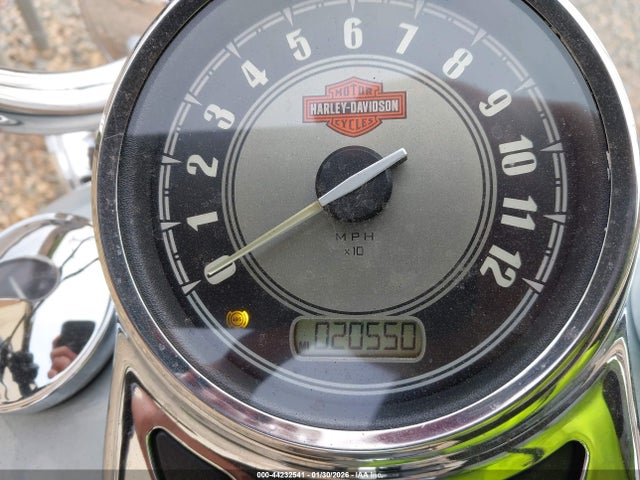 2011 HARLEY-DAVIDSON FLSTC 1HD1BW514BB023063 Photo 6