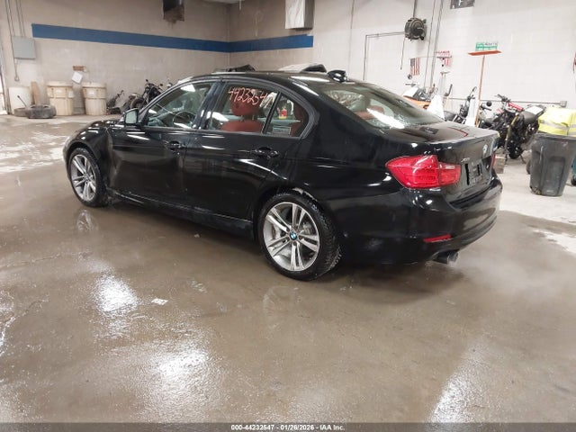 44232547 :رقم المزاد ، WBA3B5C52EP652142 vin ، 2014 Bmw 328i Xdrive مزاد بيع
